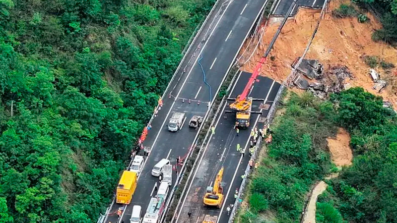 Colapso en carretera de China deja saldo de 24 muertos