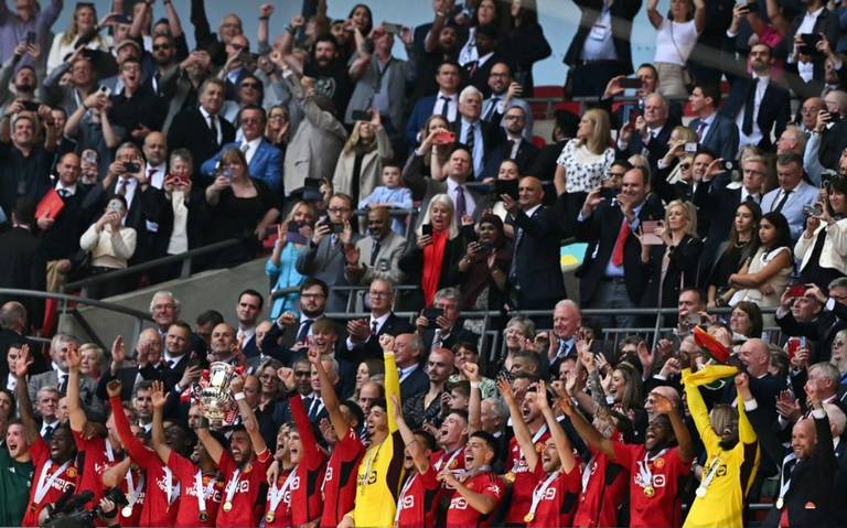 Manchester United se lleva la FA Cup tras superar al City